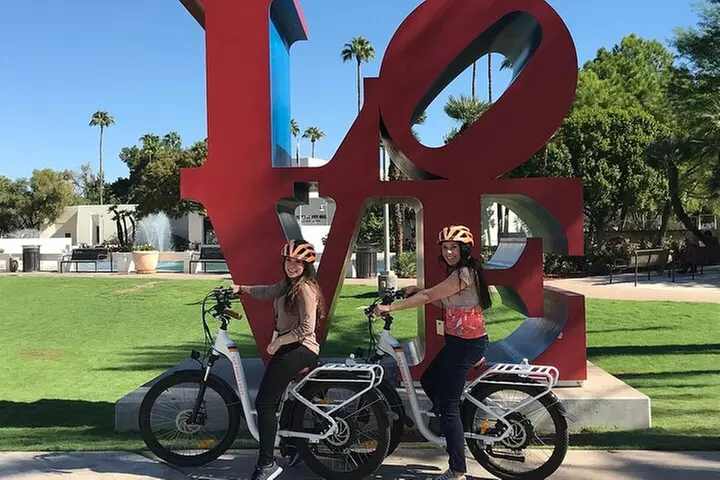 Scenic Scottsdale E-Bike Tour - 2 Hours