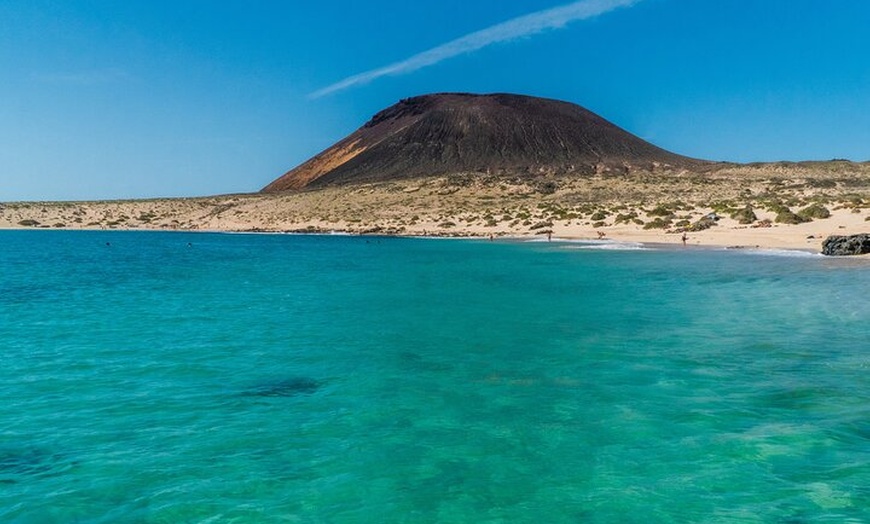 Image 10: Excursión en catamarán a la isla de La Graciosa