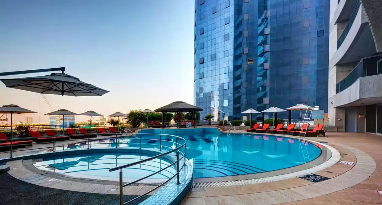 ✈ VEREINIGTE ARABISCHE EMIRATE | Dubai - Copthorne Hotel Dubai 4*, 2 Nächte - Kostenfreies Upgrade - Primary Image