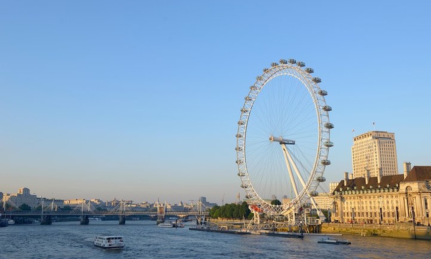 Image 1: London Eye Fast-Track Ticket with Hop-On Hop-Off Tour and River Cruise