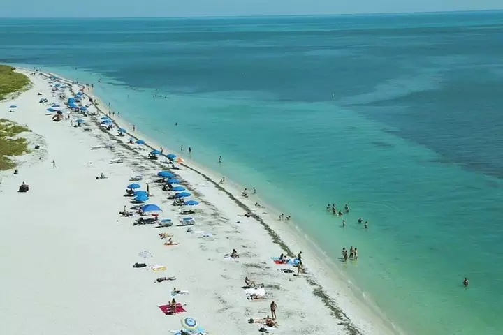 Magic Air Tours: Private Luxury Flight over Miami Beach