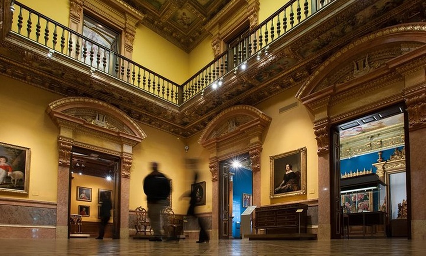 Image 7: Entrada al Museo Lázaro Galdiano