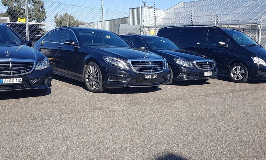 Image 9: Melbourne Airport Arrival Or Departure Luxury Car Transfers