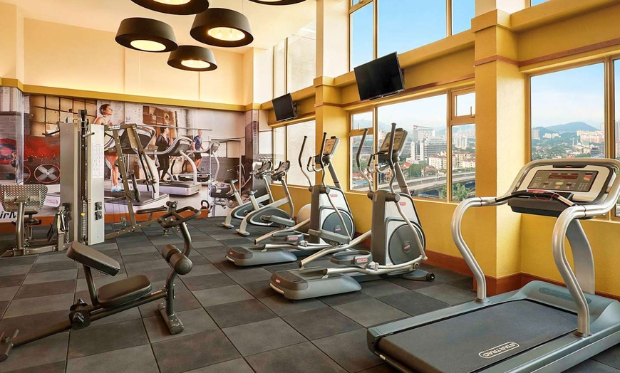 Image 12: ✈ MALAYSIA | Kuala Lumpur - Kuala Lumpur - Penang - Langkawi Combin...