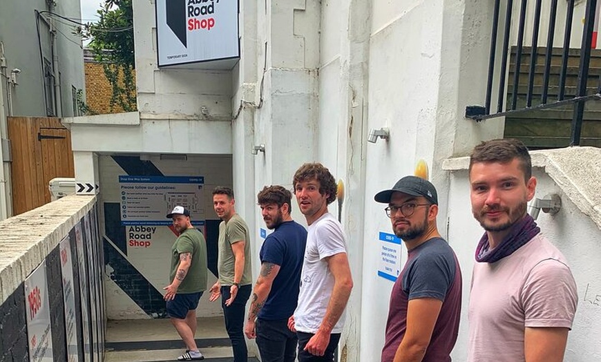Image 4: The Beatles in London Taxi Tour