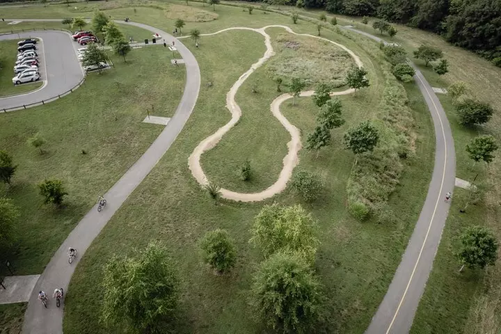 Roanoke River Greenway Bike Rental - Second Medium