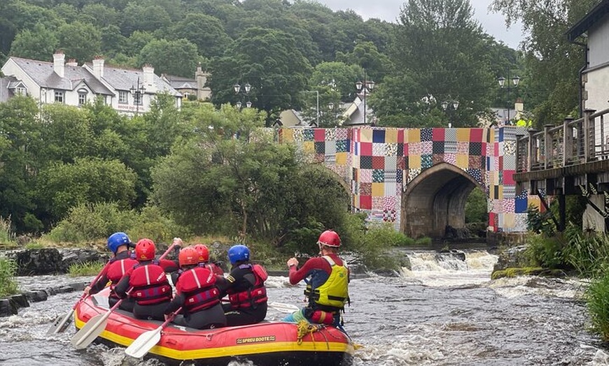 Image 2: White Water Rafting Experience in River Dee in Llangollen