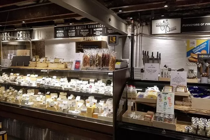 Foods of NY Tours Chelsea Market Food Tour & High Line Park