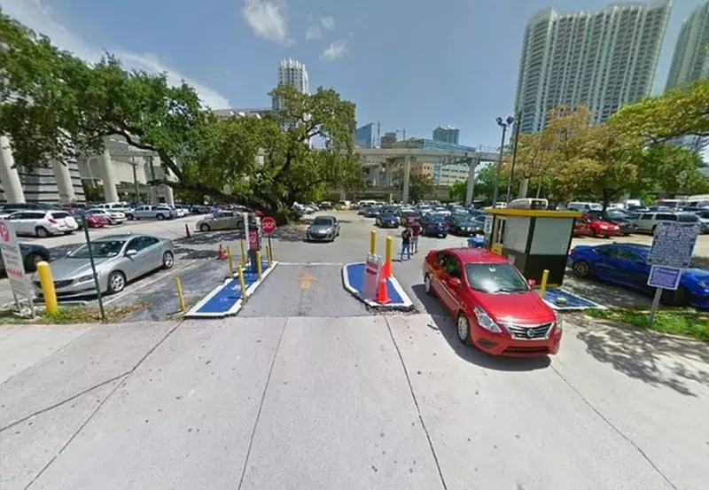 Parking at 60 SE. 2nd St. Lot