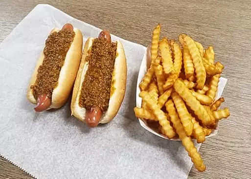 5% Cash Back at Seaside Dogs & Grill