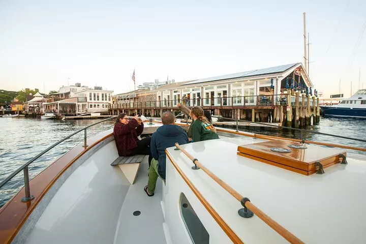 1 Hour Afternoon Tour of Newport Harbor and Narragansett Bay
