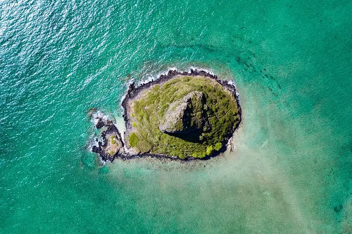 Mokolii Island Self Guided Kayak Tour