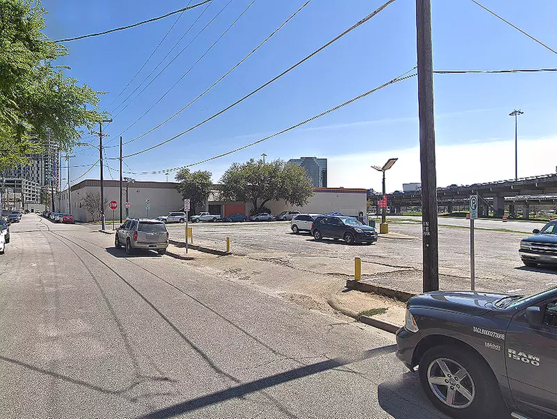 Parking at 601 N. Hawkins St. Lot