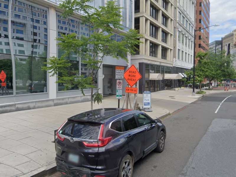 Parking at 1333 H St. NW. Garage - Keys Held