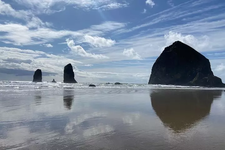 Cannon Beach Hiking Tour on the Oregon Coast