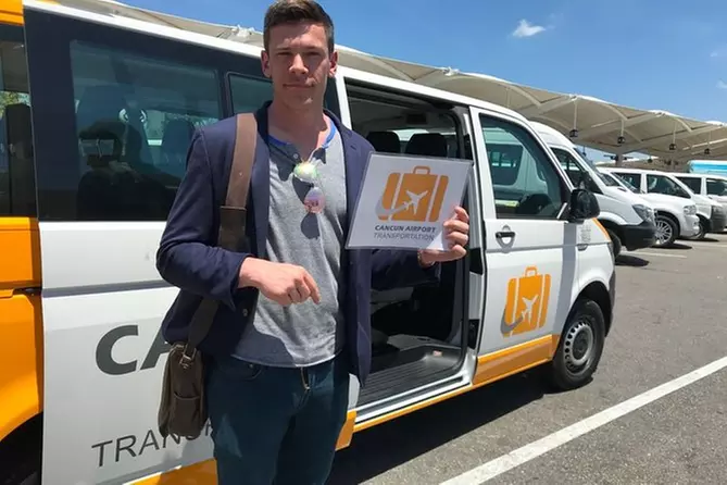 Cancun Shuttle - Primary Image