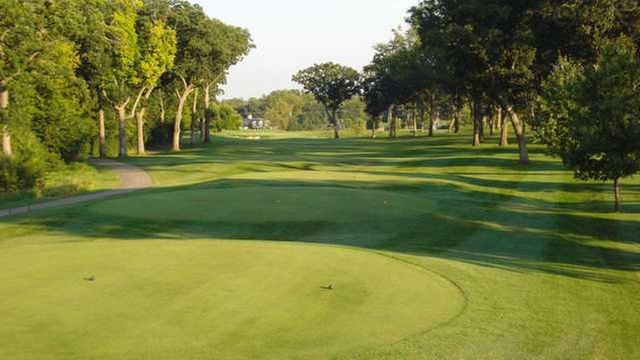 Online Booking - Round of Golf at Foxford Hills Golf Club