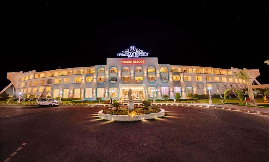 Image 14: ✈ EGYPTE | Hurghada - Titanic Aqua Park Resort - Families and Coupl...