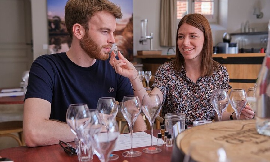 Image 10: Après-midi en Champagne visite et atelier de dégustation