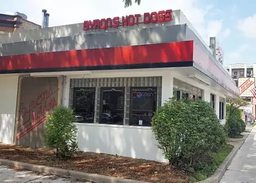 5% Cash Back at Byron's Hot Dogs