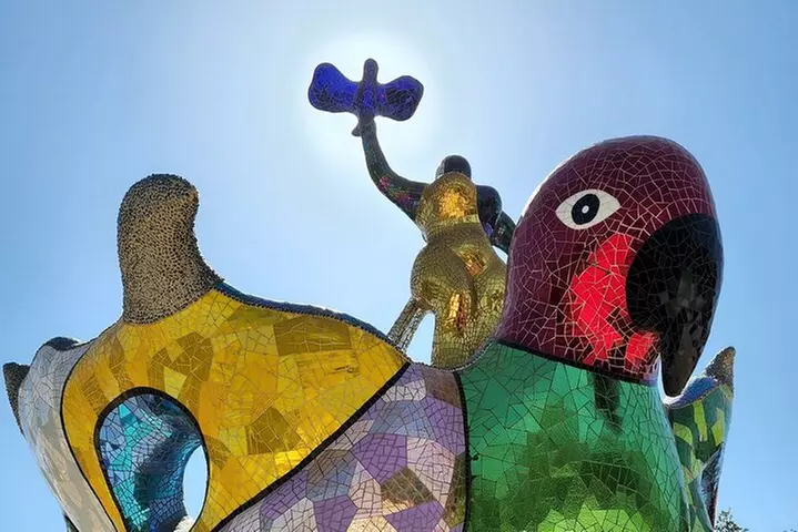 Apple Pies & Desert Skies: A Self-Guided Driving Tour