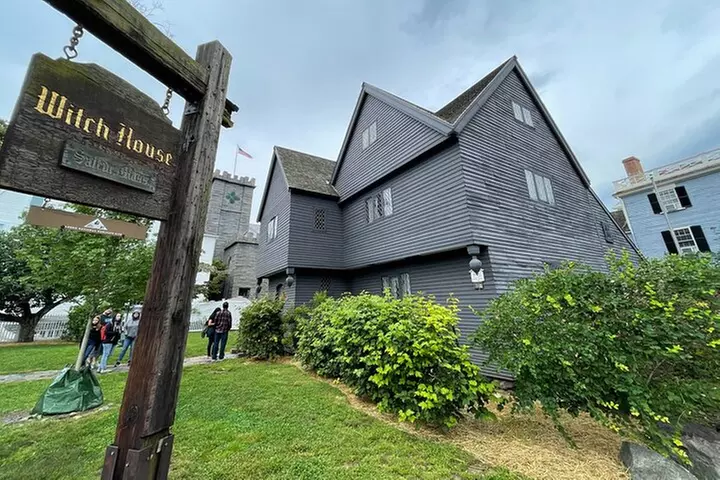 Secrets of Salem Hidden Dark History Tour