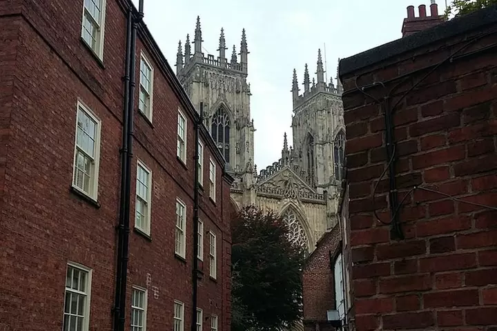 Dark Tales of York. Private ghost tours.