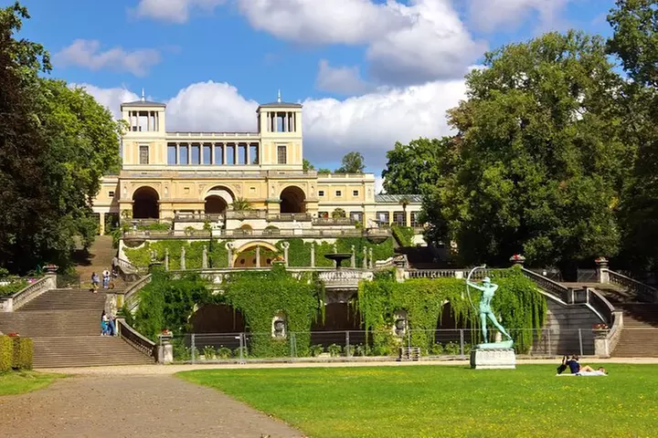 Private Potsdam Tour: Paläste, Parks und Geschichte - Primary Image