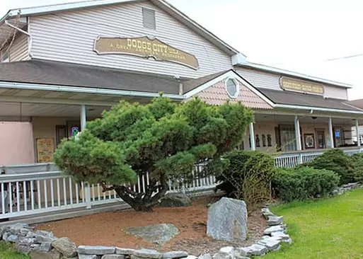 5% Cash Back at Dodge City USA Steakhouse
