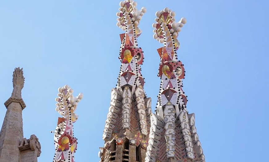 Image 8: Recorrido guiado rápido por la Sagrada Familia