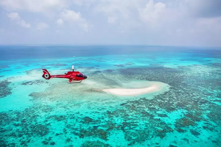 Great Barrier Reef 30-Minute Scenic Helicopter Tour from Cairns - Primary Image