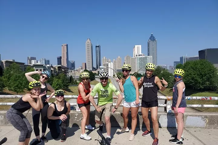 Guided Bike Tour in Atlanta with Snacks