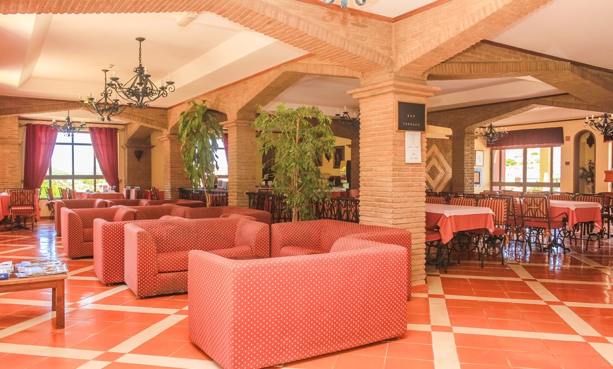 Image 10: ✈ ALGARVE | Silves - Colina dos Mouros 3*, 2 nuit - Piscine extérieure