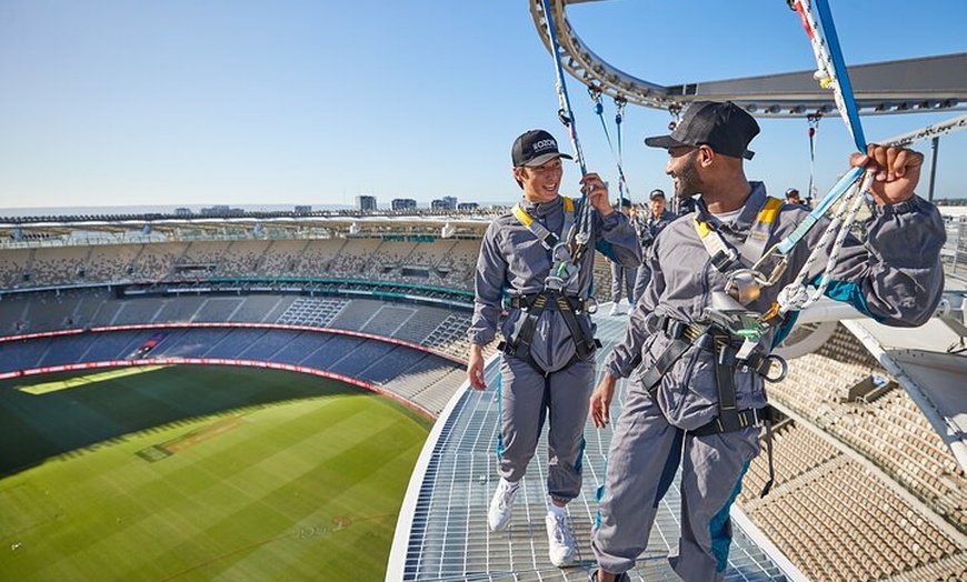 Image 6: Optus Stadium VERTIGO Experience