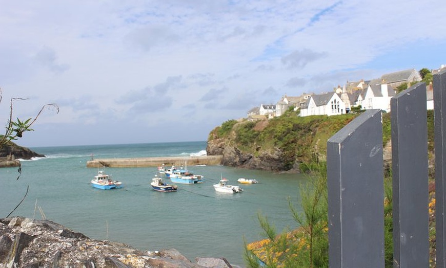 Image 5: Doc Martin Tour in Port Isaac, Cornwall