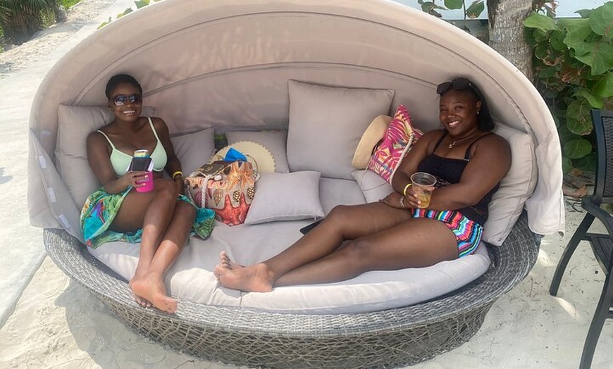 Image 9: Guided All Inclusive Beach Day Excursion in Bahamas