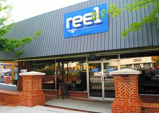 5% Cash Back at Reel Seafood