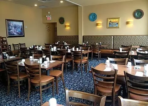 5% Cash Back at Sunnyside Cafe & Restaurant