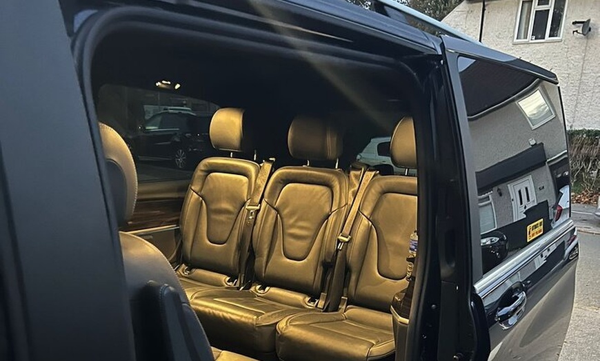 Image 8: One Way Taxi Transfer from Heathrow Airport to City Airport