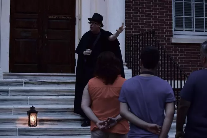 Ghost Tour of Philadelphia by Candlelight
