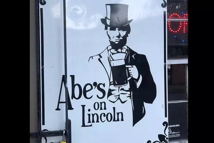 Creepy Crawl Night-Time Haunted Pub Walking Tour of Savannah's Hist...