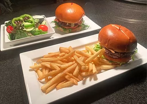 5% Cash Back at Telly's Restaurant & Pizzeria