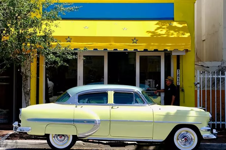 Little Havana Food and Walking Tour in Miami