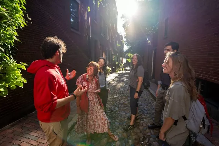 Boston Food & History: Pizza, North End & Freedom Trail