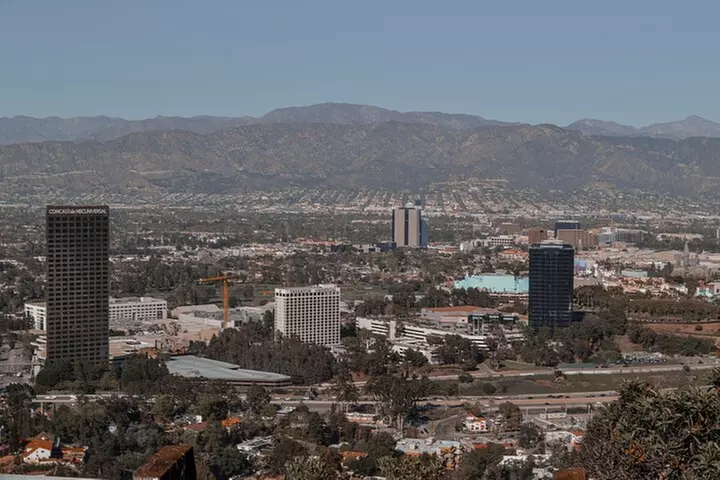 Los Angeles Must-See Tour - Filming Locations, Crime Scenes, Celebr...