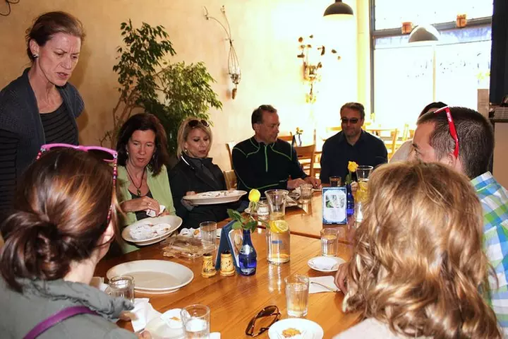 Historic Northeast Minneapolis Food Tour - Primary Image