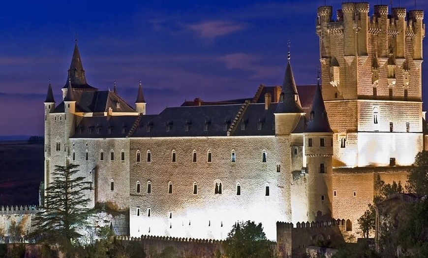 Image 4: Entrada Segovia Alcázar de Segovia