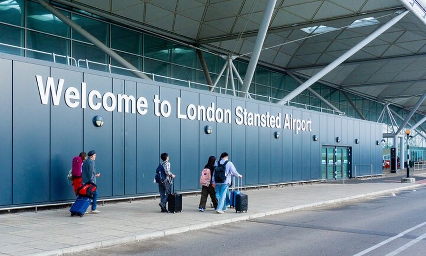 Image 2: Private Taxi Transfer from London to Stansted Airport
