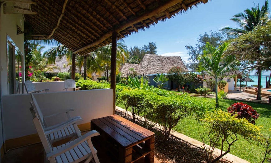 Image 7: ✈ ZANZIBAR | Nungwi - Tanzanite Beach Resort 3* - Naprzeciwko morza