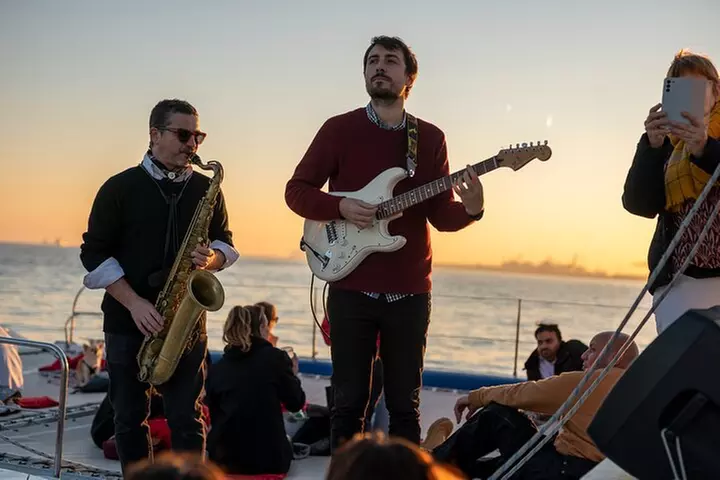 Crucero de música jazz en directo Barcelona Sunset - Primary Image